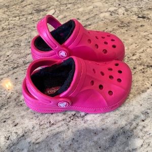 Fuzz lined toddler crocs
